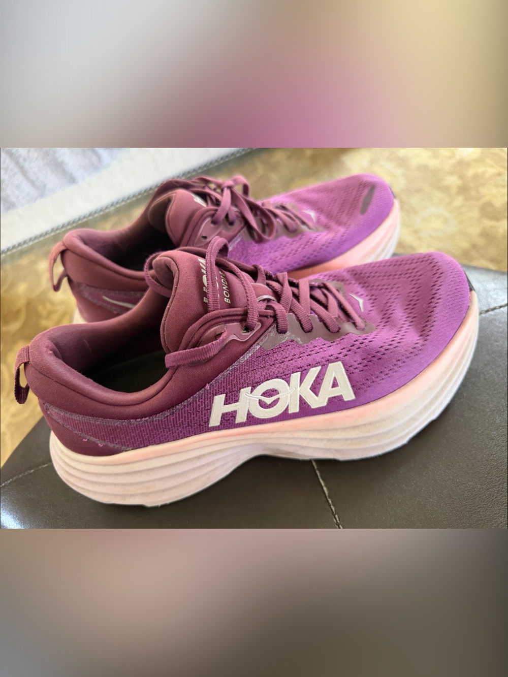 Hoka Women's Bondi 8 Athletic Running Shoes w/ Box - Picture 2 of 7
